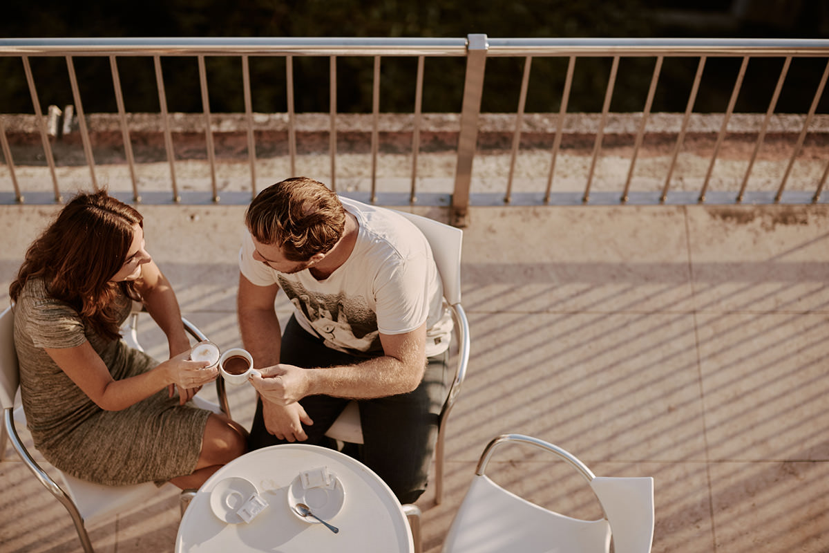 sessao fotografica solteiros documental namoro nuno lima fotografia fotografo um momento na vida portugal inatel foz do arelho cafe esplanada